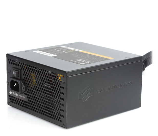 SilentiumPC Vero M3 600W 80 Plus Bronze